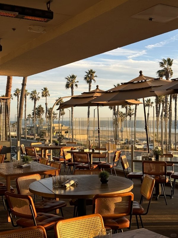 Jolie Restaurant & Rooftop 图 3