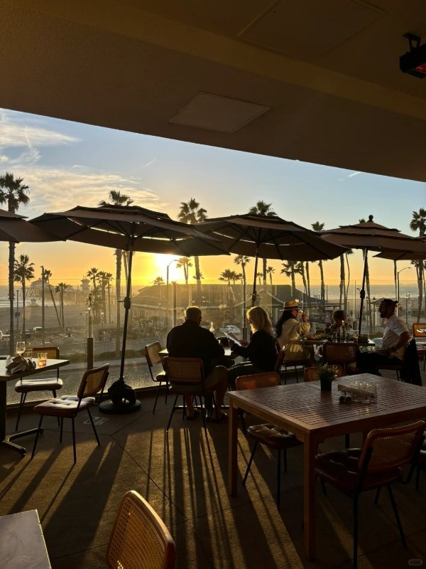 Jolie Restaurant & Rooftop 图 5