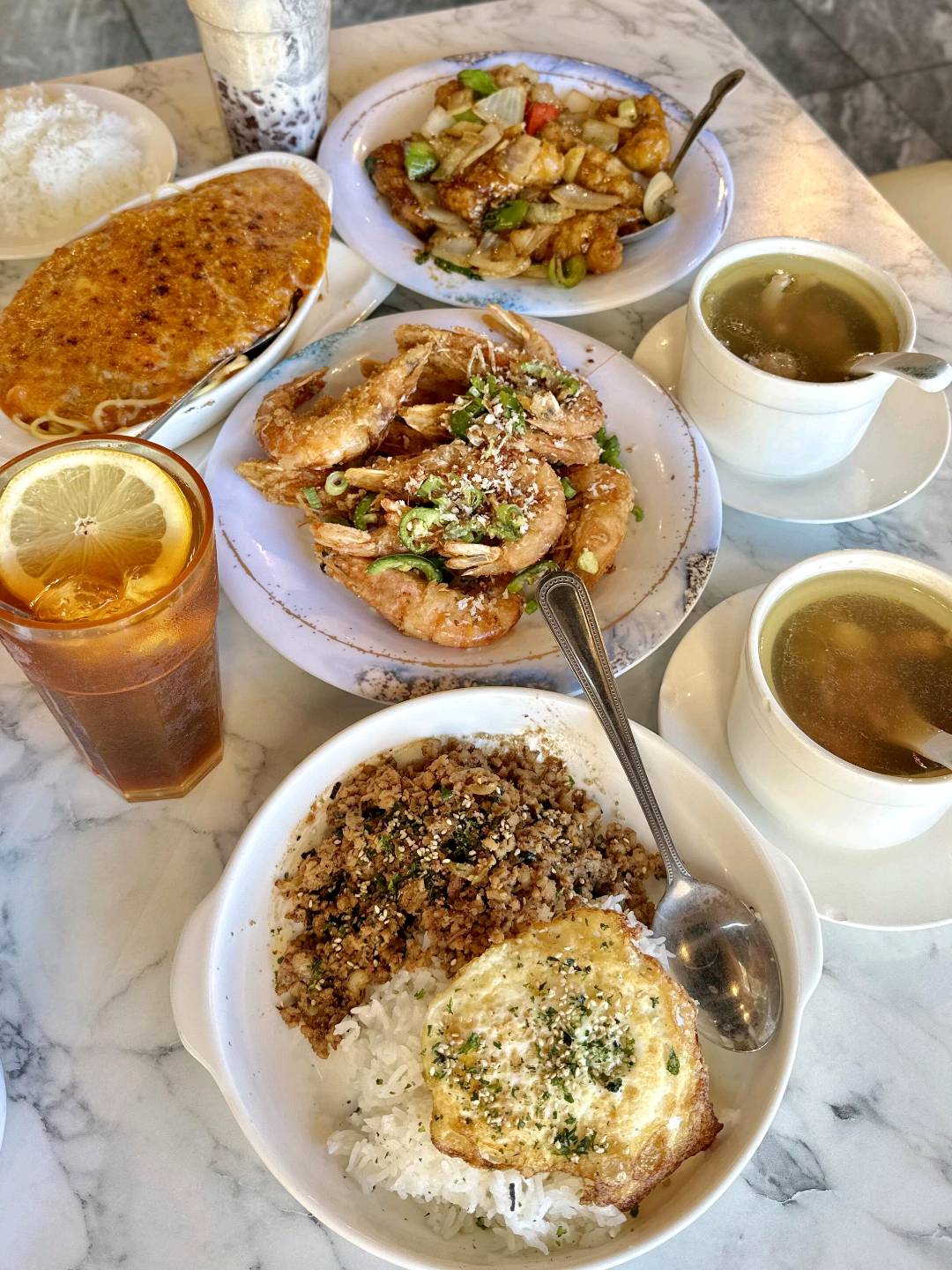 华人区便宜茶餐厅🍲20/人吃撑~还有免费炖汤 图 1